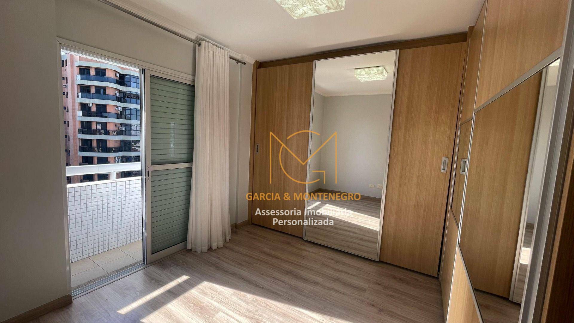 Apartamento para alugar com 3 quartos, 130m² - Foto 8