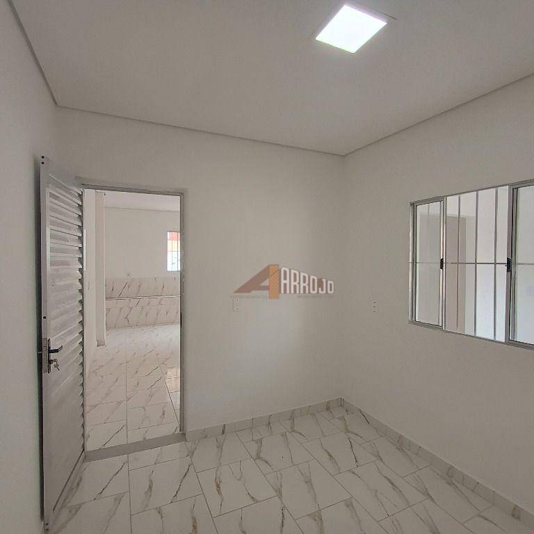 Apartamento para alugar com 2 quartos, 50m² - Foto 8
