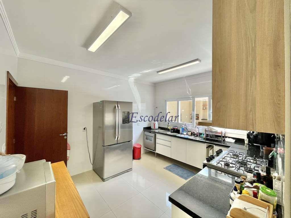 Sobrado à venda com 4 quartos, 358m² - Foto 18