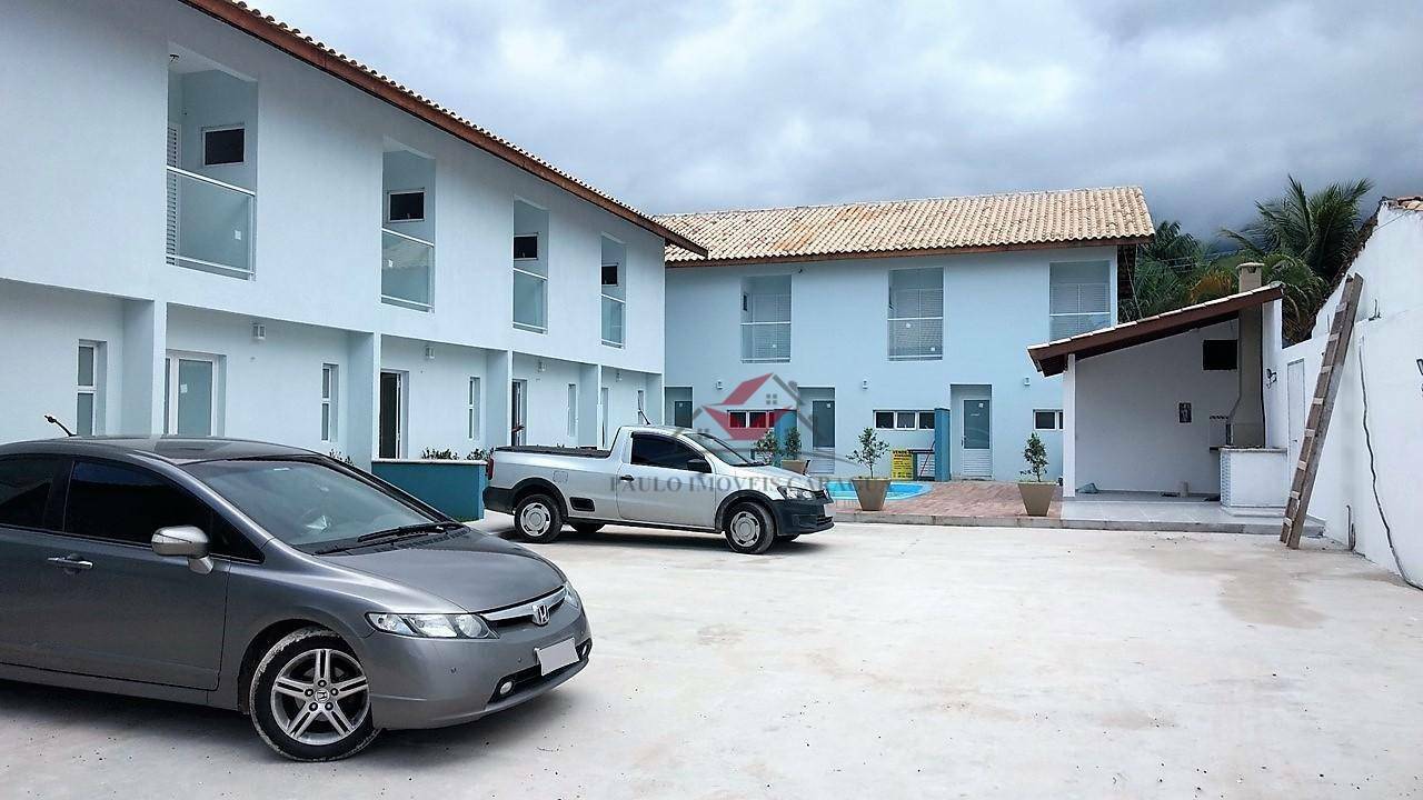 Casa à venda com 2 quartos, 82m² - Foto 1