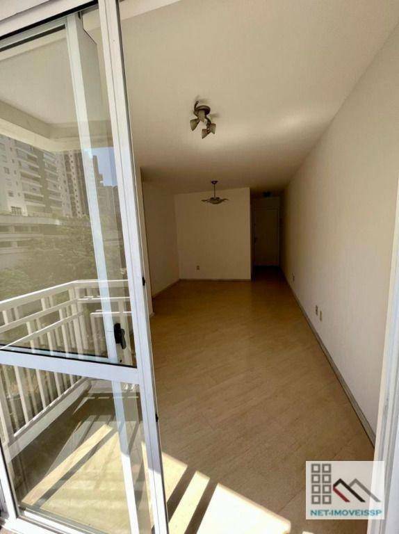 Apartamento à venda com 2 quartos, 61m² - Foto 17