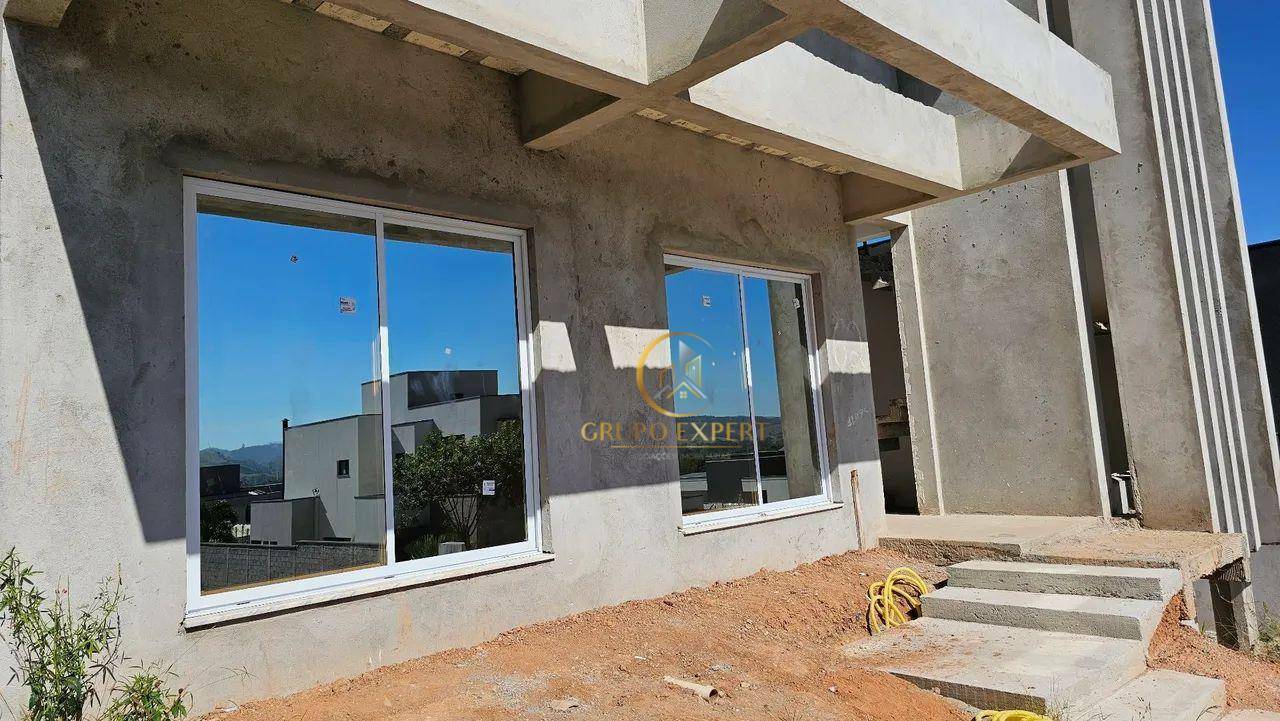 Sobrado à venda com 4 quartos, 500m² - Foto 3