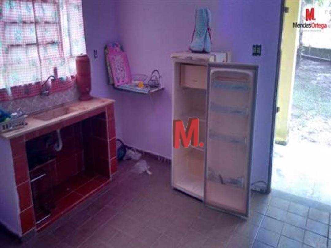 Chácara à venda com 3 quartos, 300m² - Foto 16