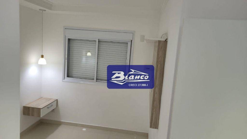 Apartamento à venda com 2 quartos, 68m² - Foto 29