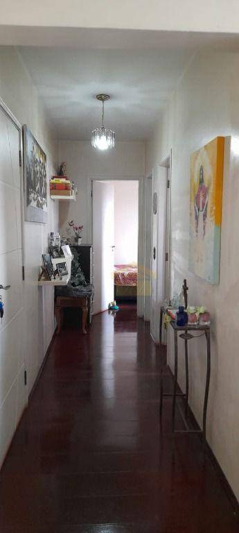 Apartamento à venda com 2 quartos, 55m² - Foto 11