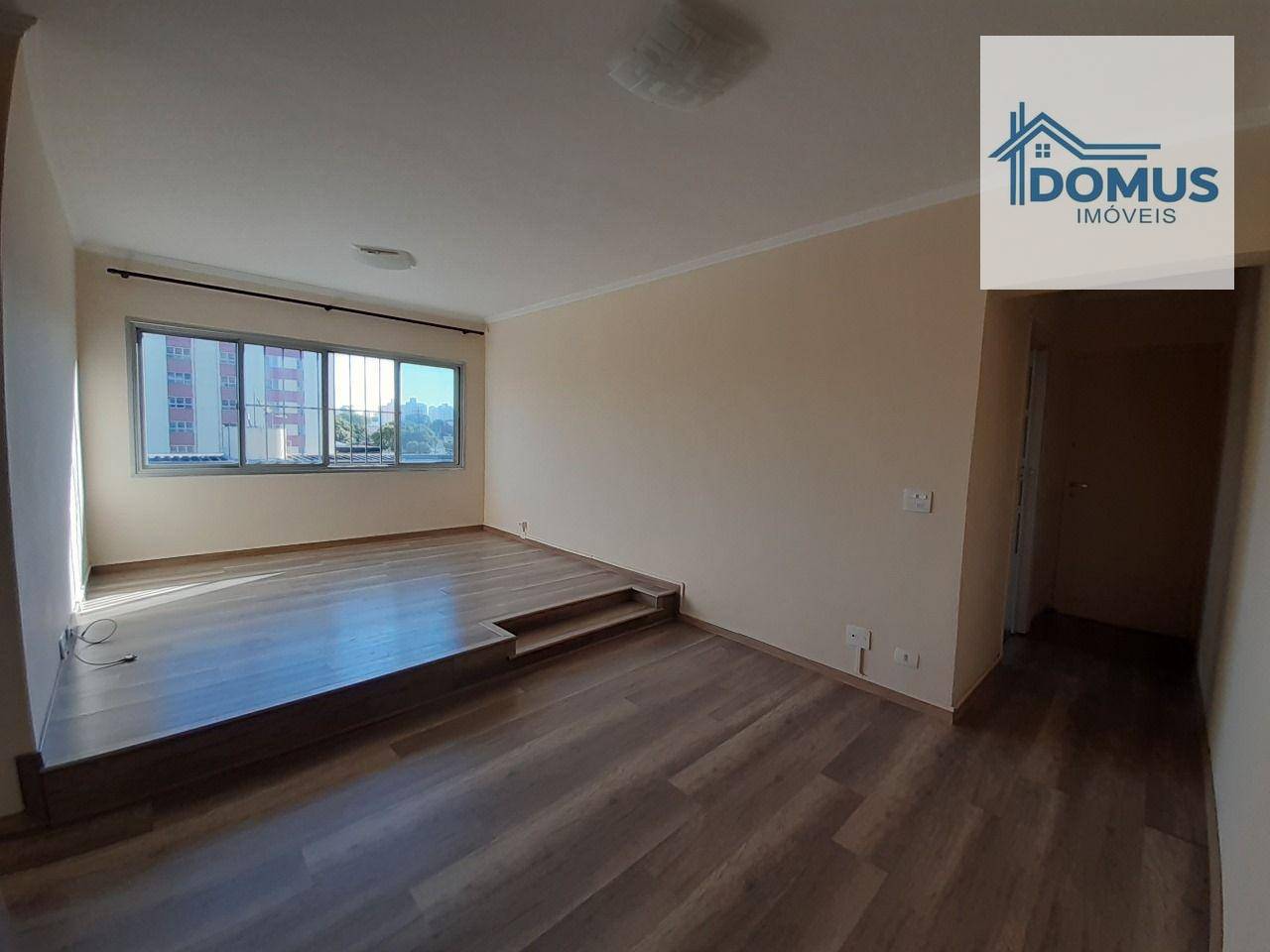 Apartamento à venda com 2 quartos, 76m² - Foto 1