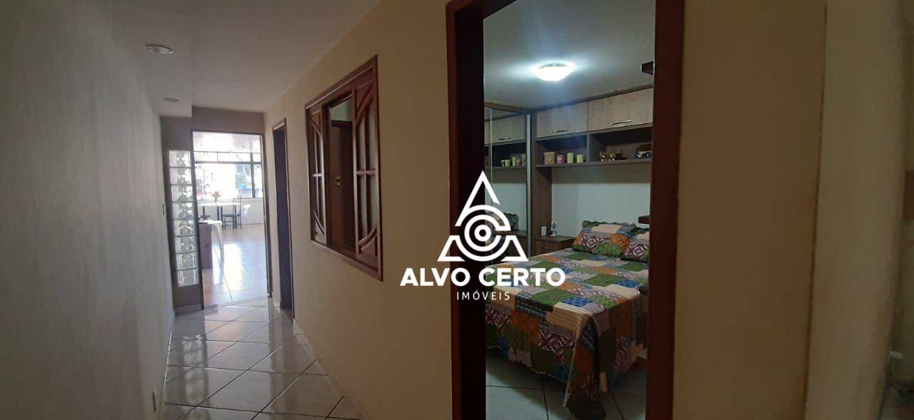 Casa à venda com 3 quartos, 264m² - Foto 58