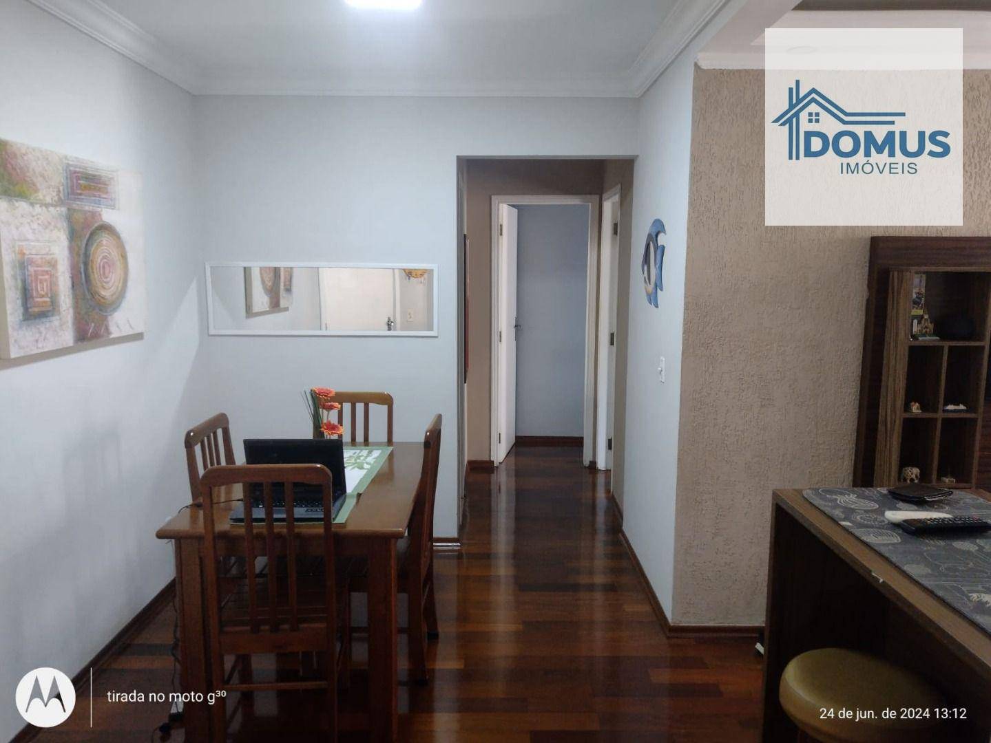 Apartamento à venda com 2 quartos, 79m² - Foto 2