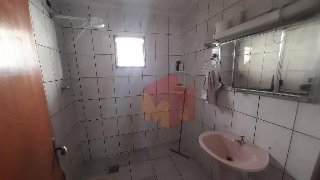 Casa à venda com 4 quartos, 120m² - Foto 10