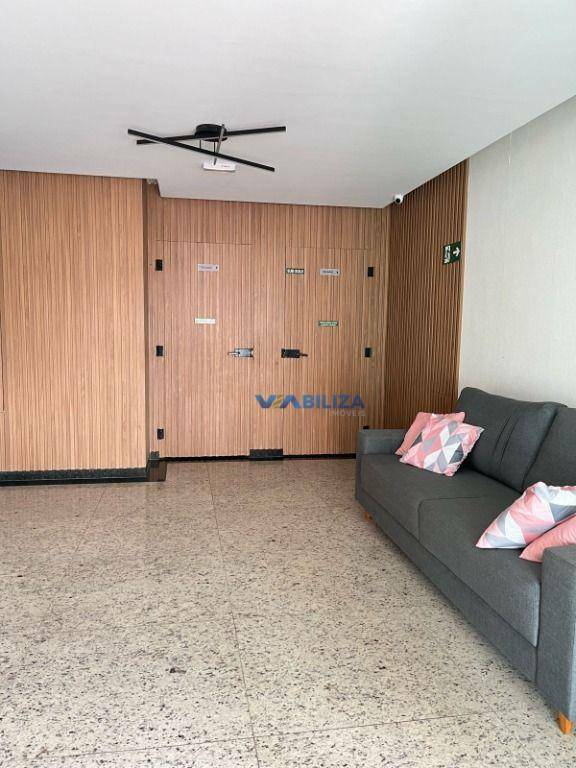 Apartamento à venda com 2 quartos, 92m² - Foto 7