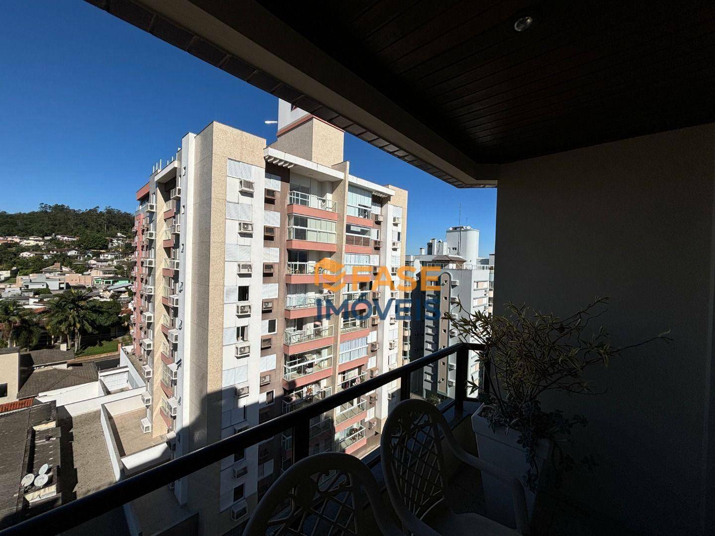 Cobertura à venda com 3 quartos, 208m² - Foto 9