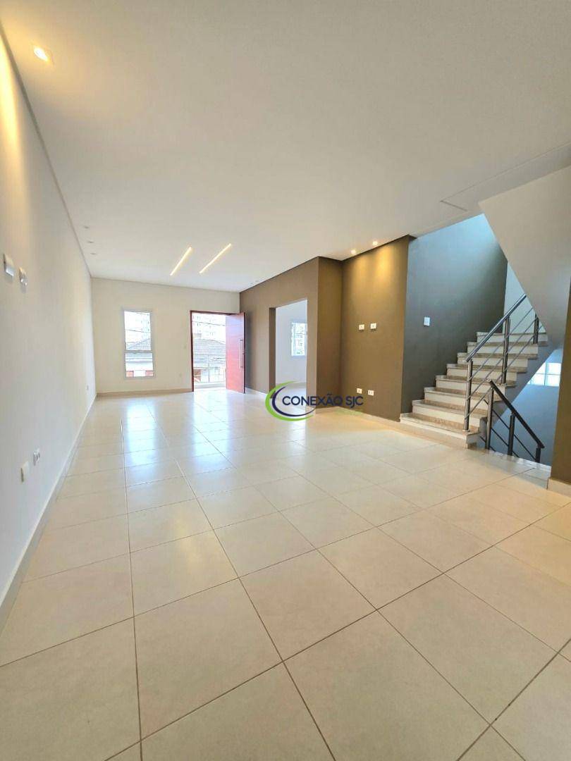 Sobrado para alugar com 4 quartos, 320m² - Foto 10