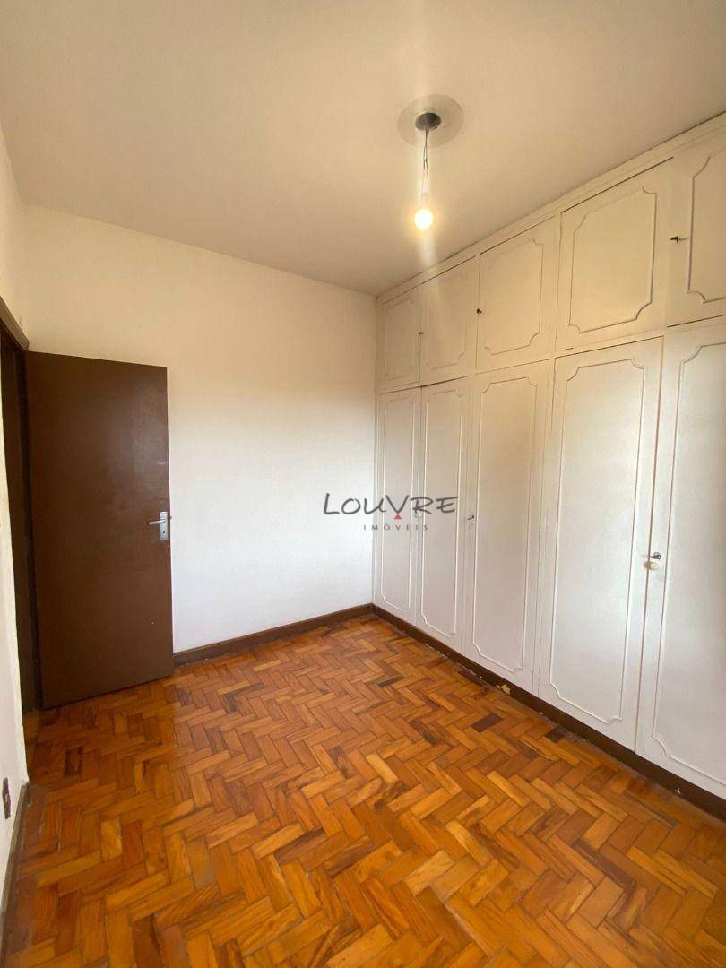 Apartamento para alugar com 2 quartos, 80m² - Foto 8