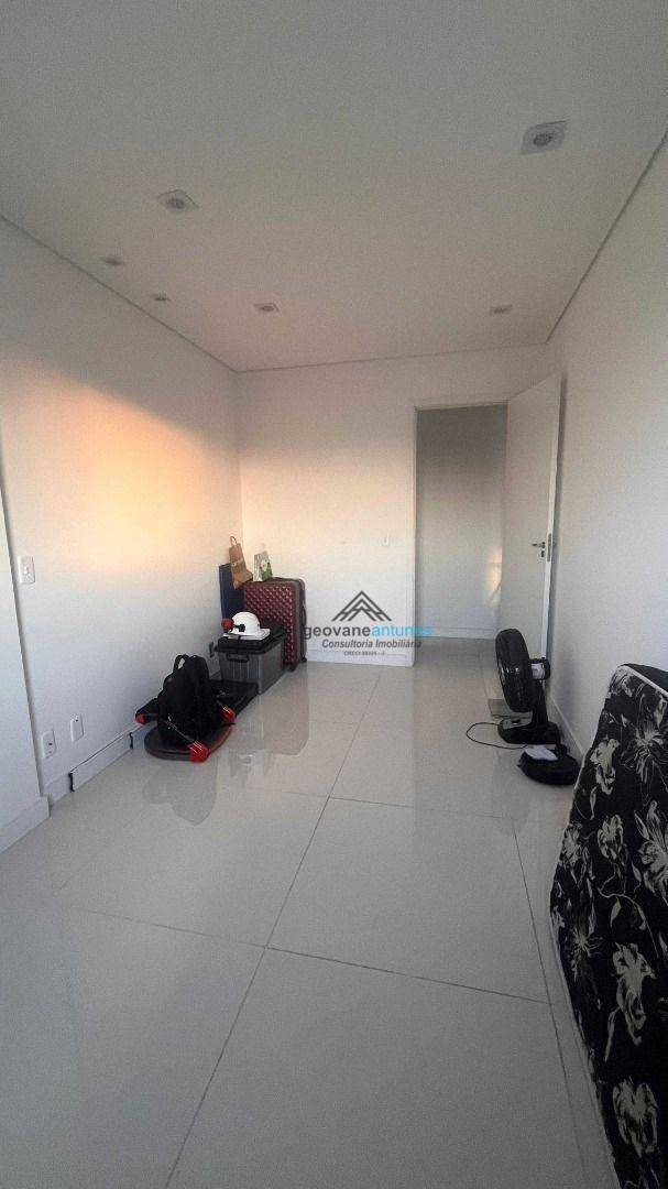 Apartamento à venda com 2 quartos, 76m² - Foto 32