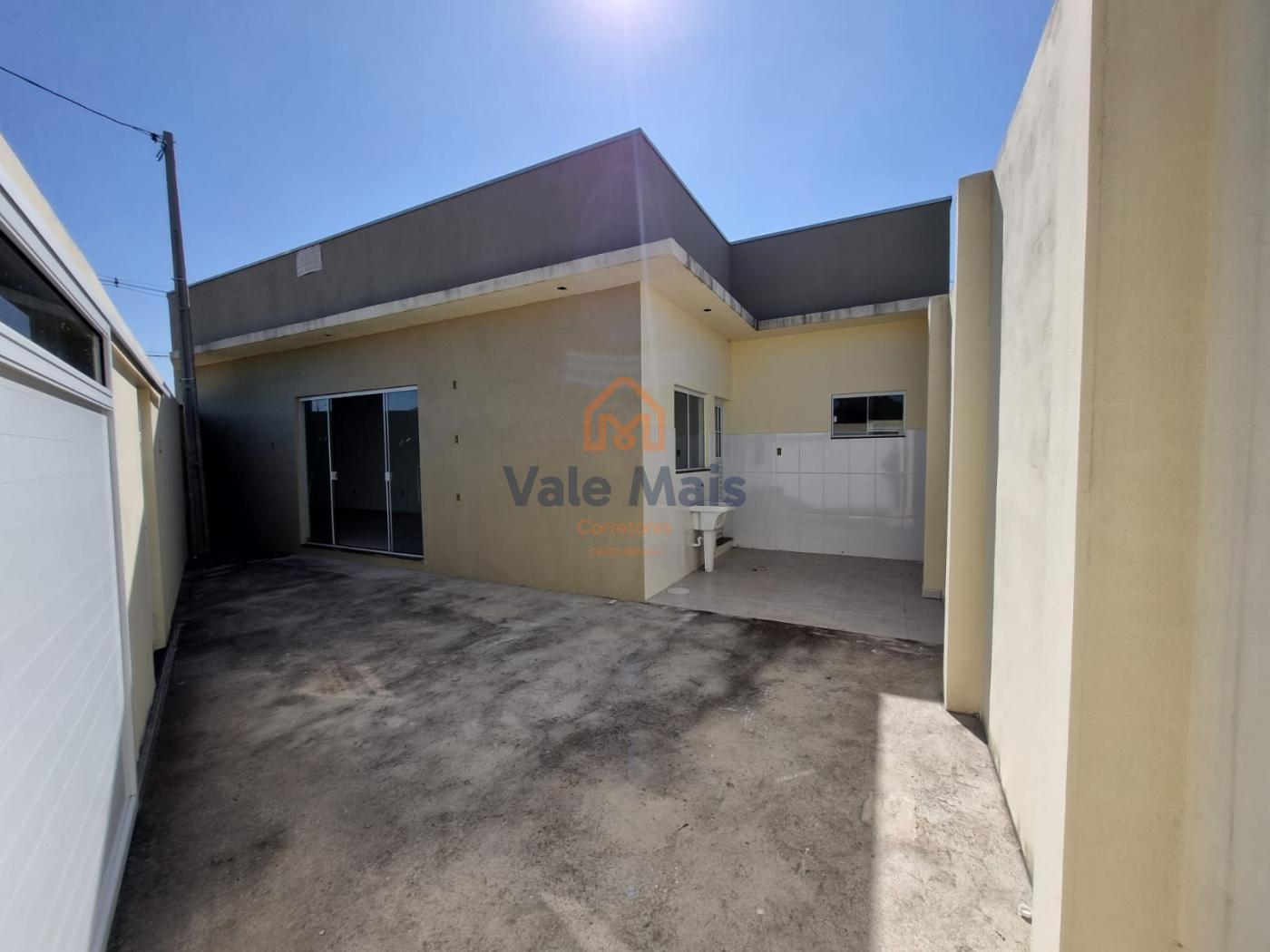 Casa à venda com 3 quartos, 167m² - Foto 2