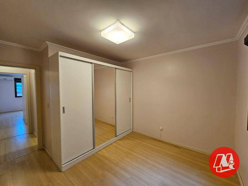 Apartamento para alugar com 2 quartos, 78m² - Foto 24