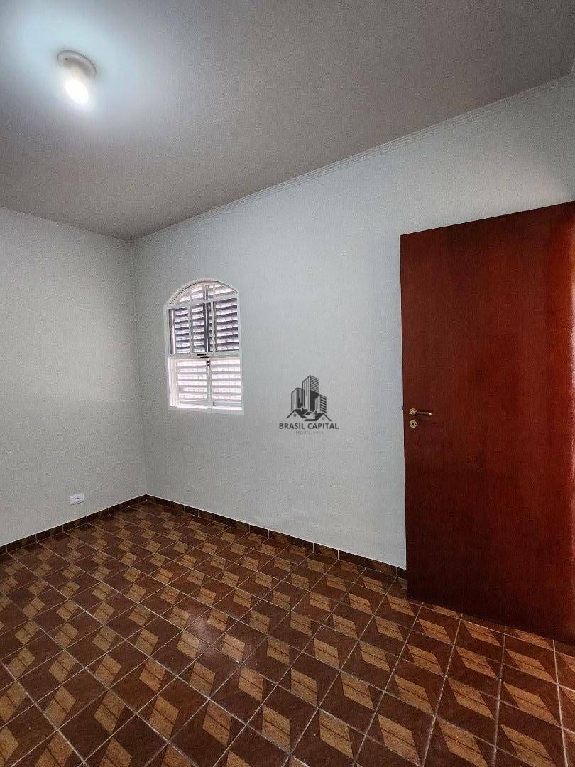 Casa à venda com 2 quartos, 150m² - Foto 5