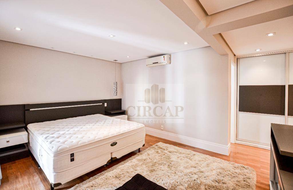 Apartamento à venda com 3 quartos, 223m² - Foto 17