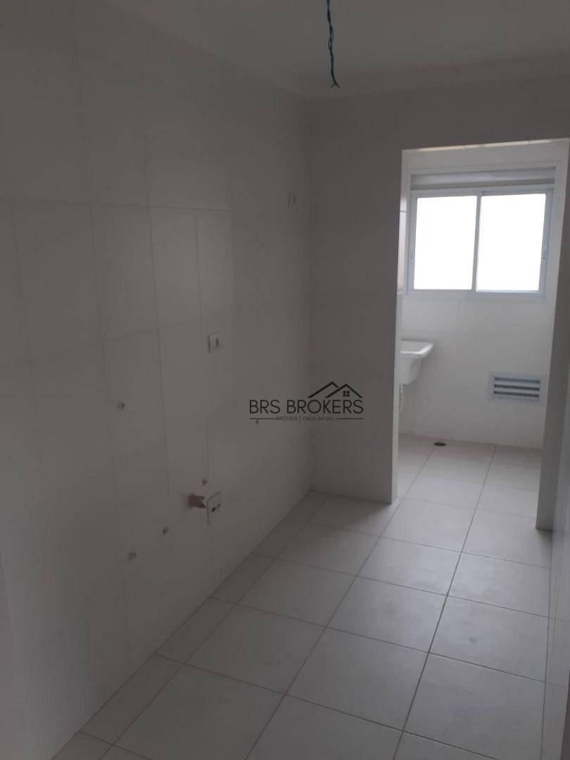 Apartamento à venda com 2 quartos, 45m² - Foto 15