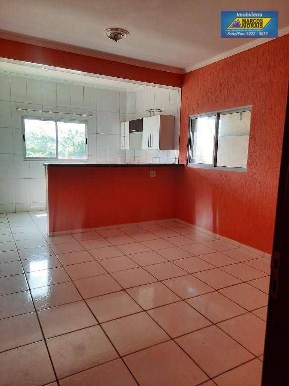 Casa à venda com 4 quartos, 300m² - Foto 17