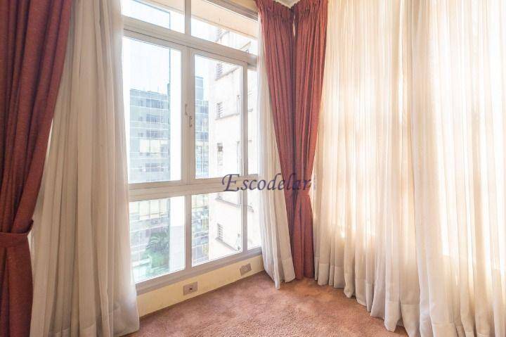 Apartamento à venda com 3 quartos, 169m² - Foto 18