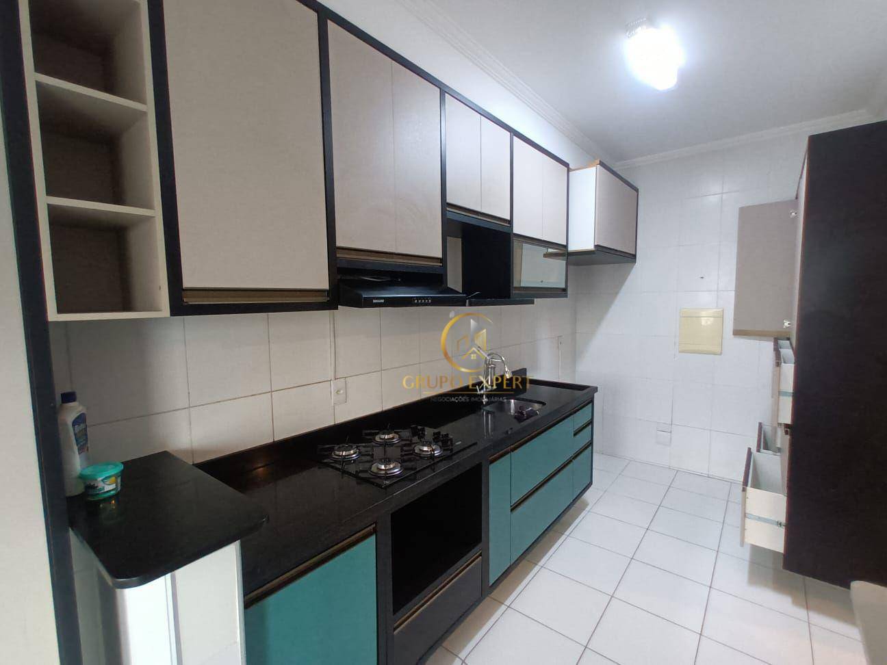 Apartamento à venda com 3 quartos, 97m² - Foto 16