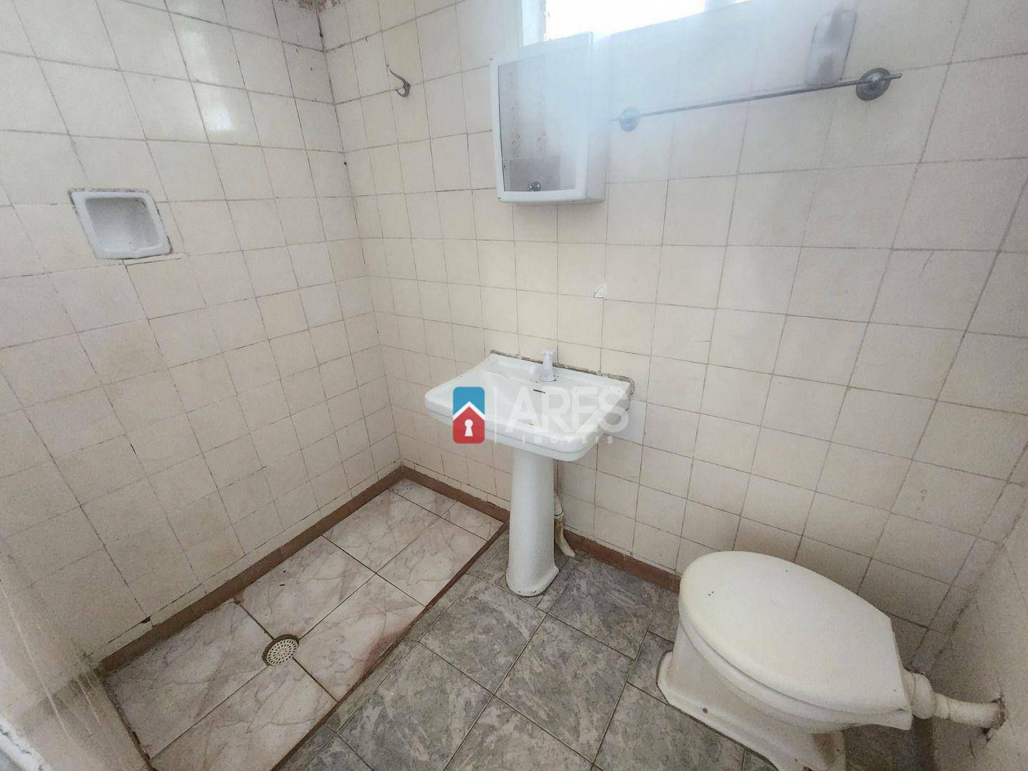 Casa à venda com 3 quartos, 157m² - Foto 17