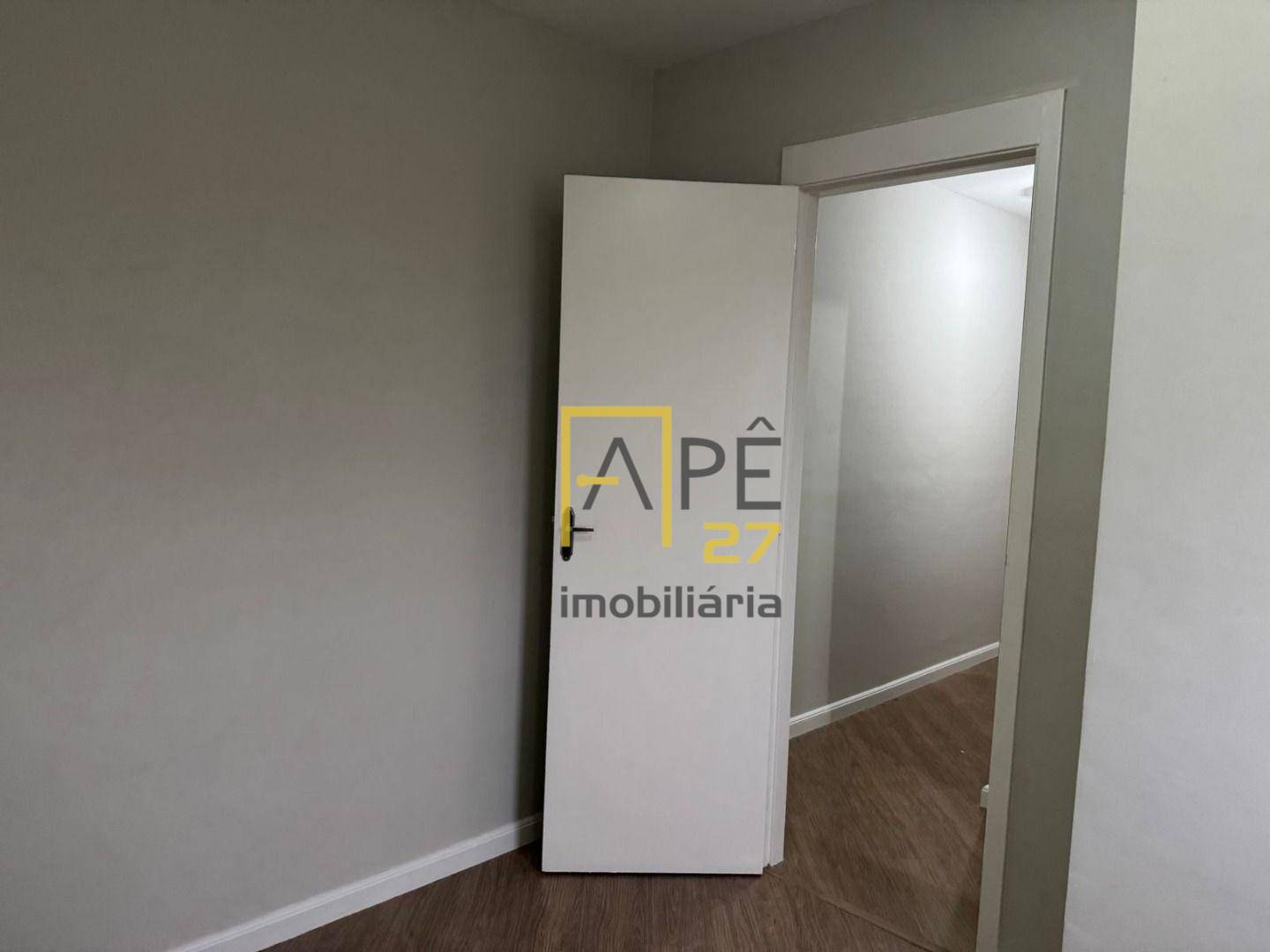 Apartamento para alugar com 2 quartos, 47m² - Foto 11