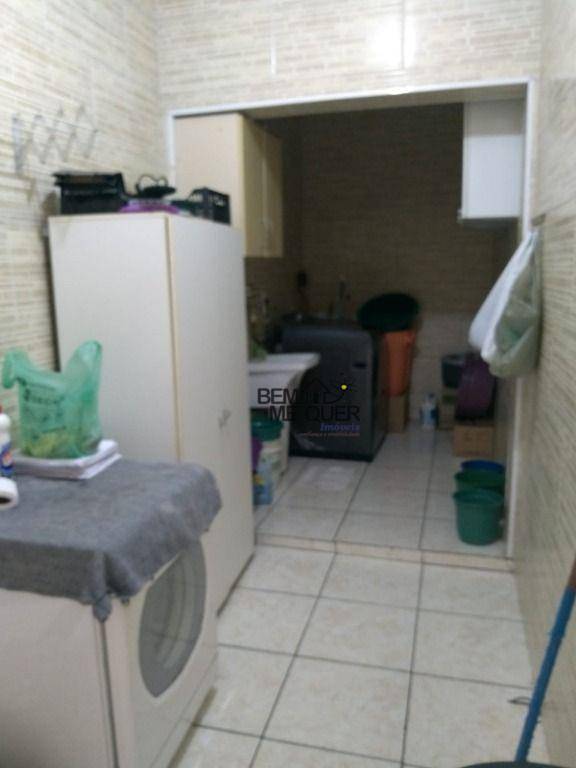 Sobrado à venda com 3 quartos, 308m² - Foto 12