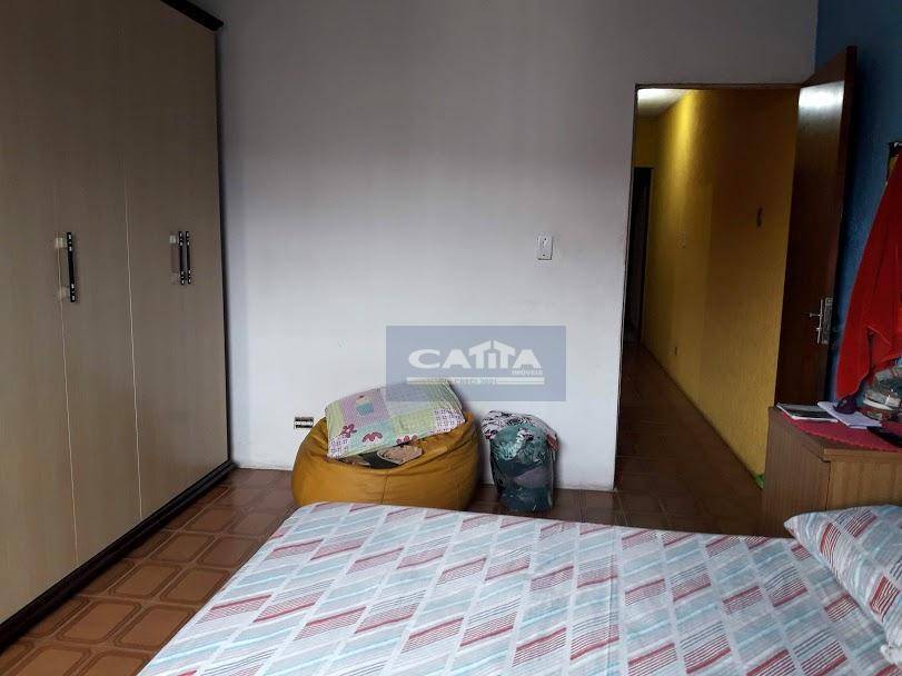 Sobrado à venda com 6 quartos, 220m² - Foto 13