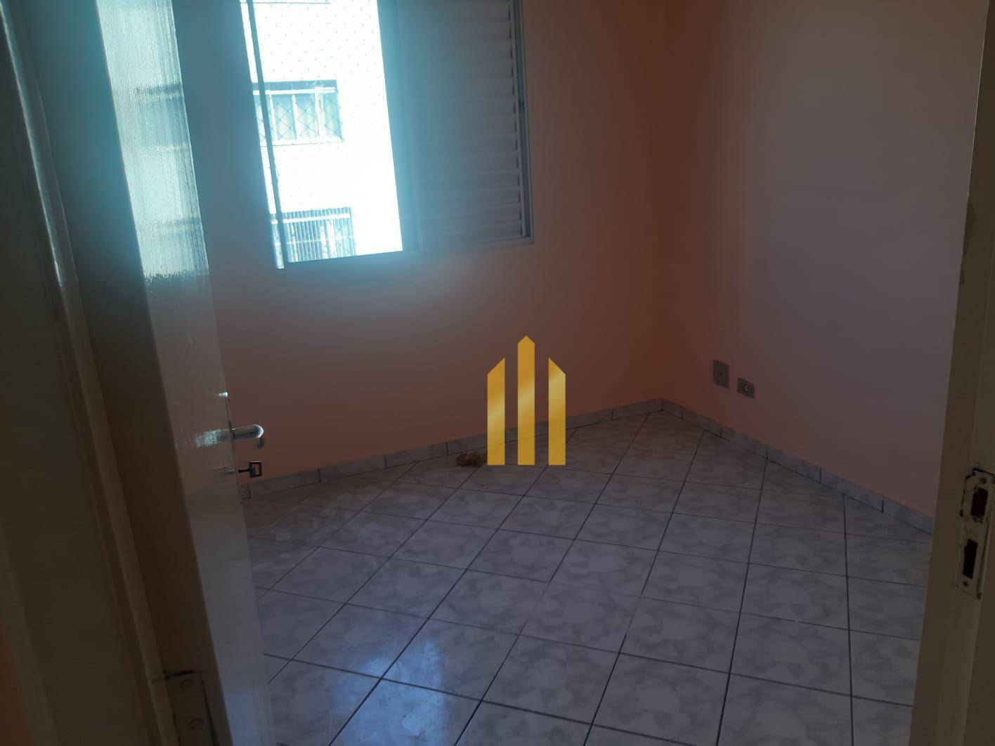 Apartamento para alugar com 2 quartos, 70m² - Foto 8