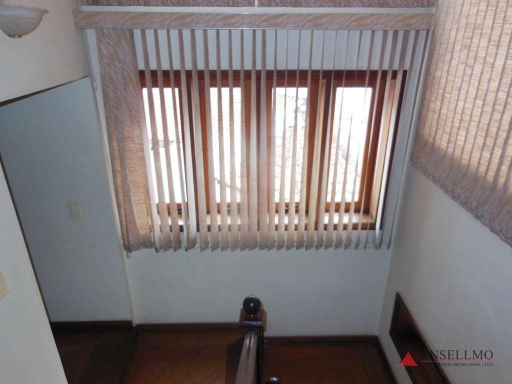 Sobrado à venda com 4 quartos, 420m² - Foto 30