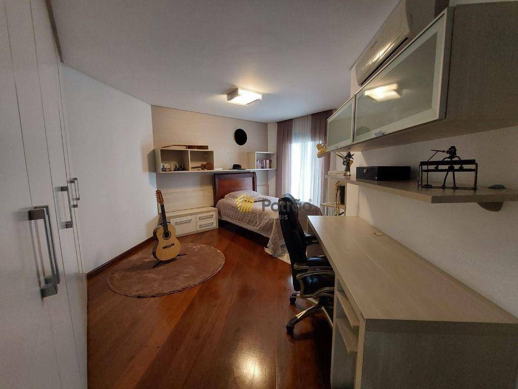 Apartamento à venda e aluguel com 4 quartos, 225m² - Foto 5