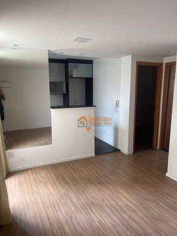 Apartamento à venda com 2 quartos, 42m² - Foto 2