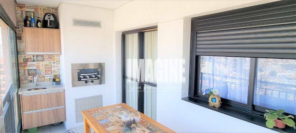 Apartamento à venda com 2 quartos, 61m² - Foto 4