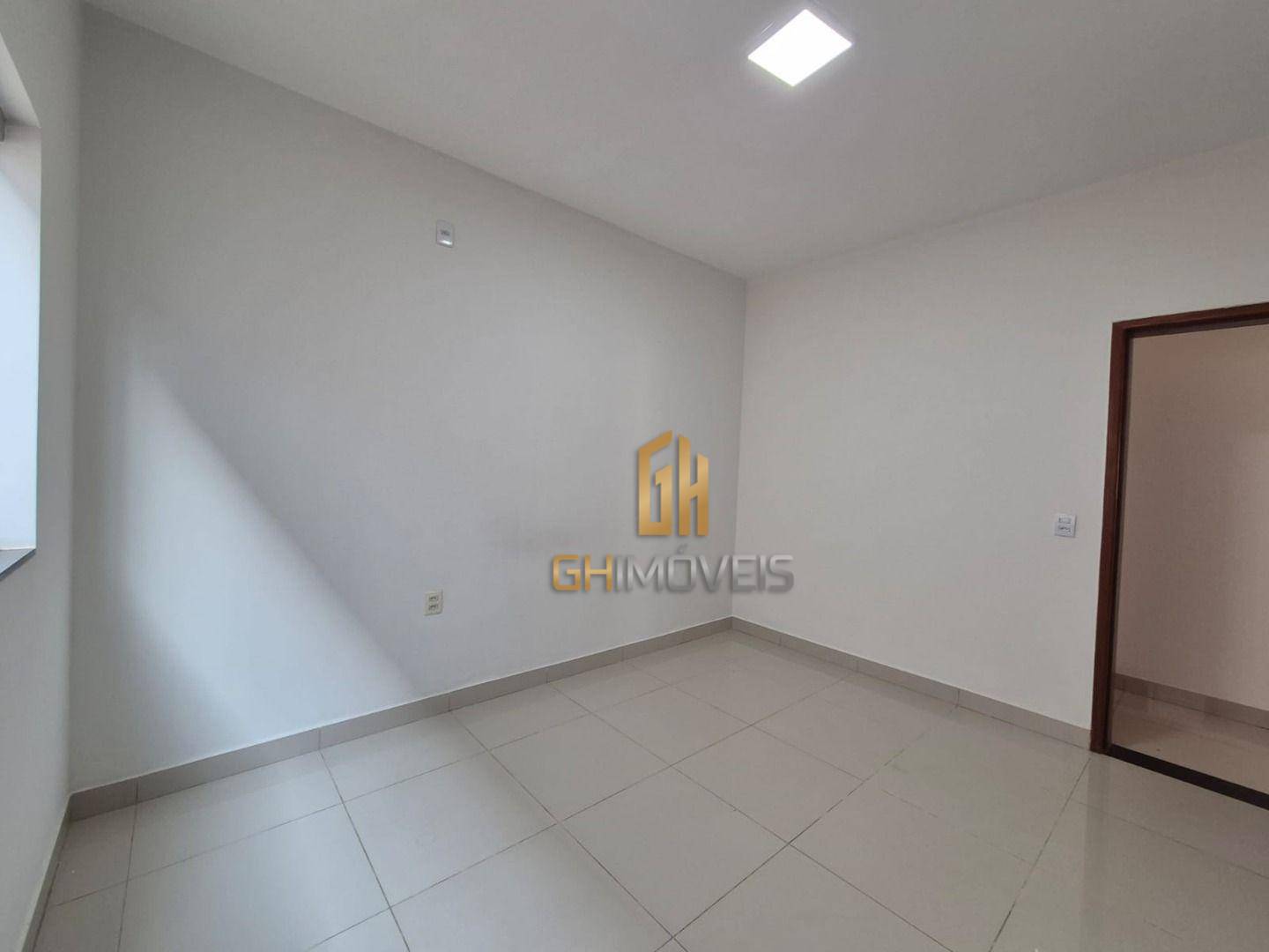 Casa à venda com 3 quartos, 200m² - Foto 10