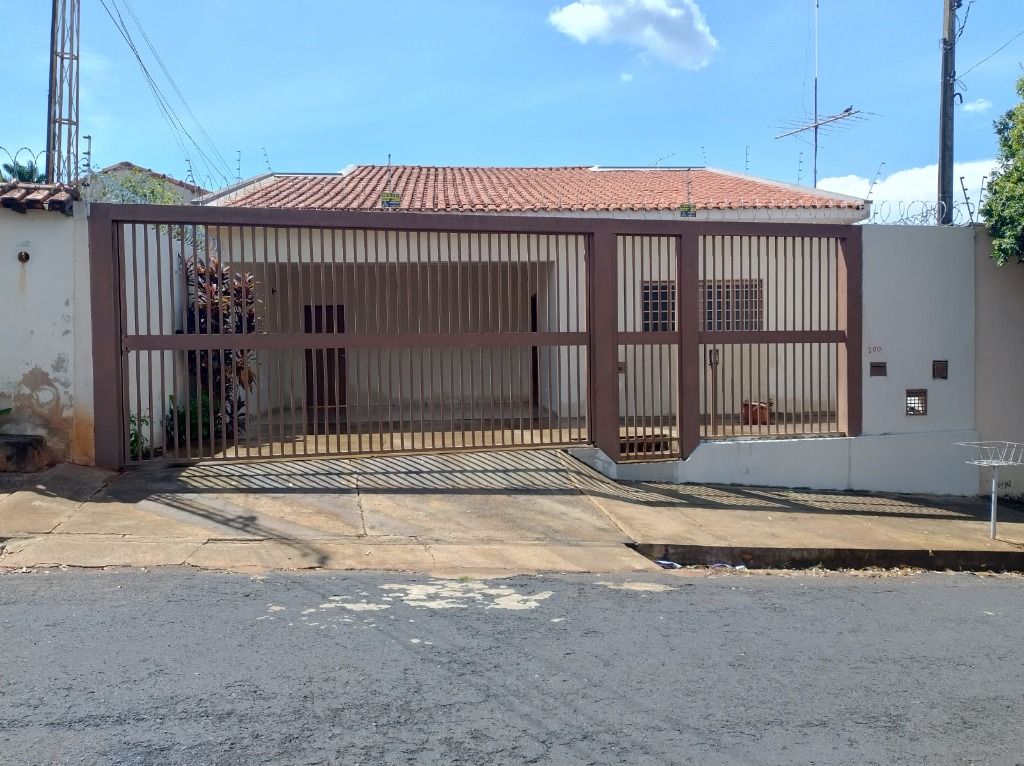 Casa à venda com 3 quartos, 122m² - Foto 2