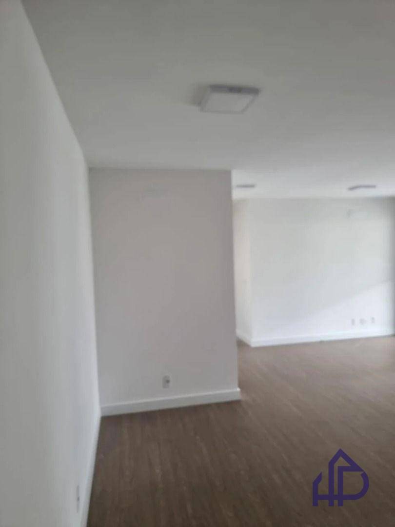 Apartamento para alugar com 2 quartos, 93m² - Foto 11