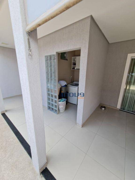 Casa de Condomínio à venda com 4 quartos, 263m² - Foto 18