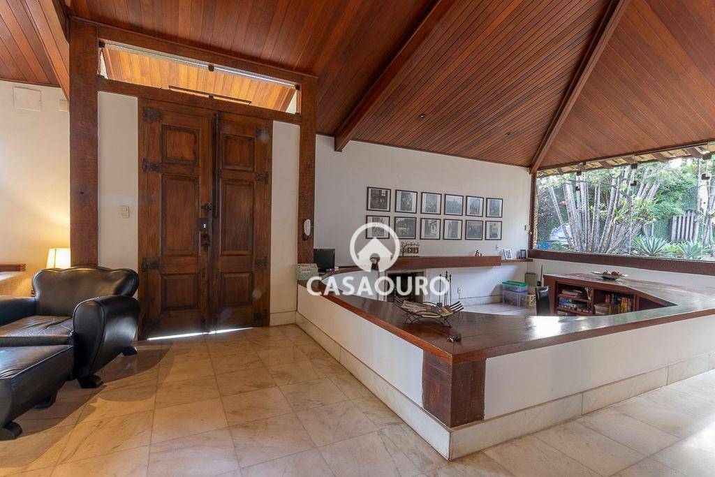 Casa à venda com 5 quartos, 750m² - Foto 26