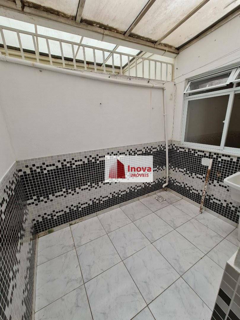 Apartamento à venda com 2 quartos, 70m² - Foto 18