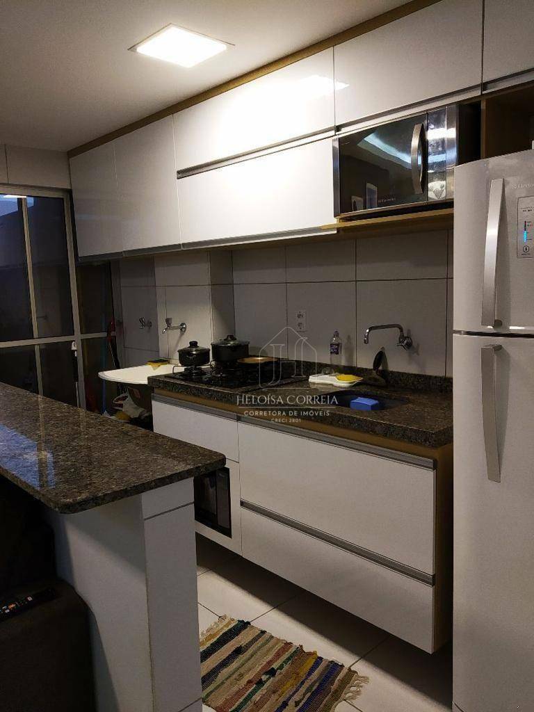 Apartamento à venda com 3 quartos, 75m² - Foto 12