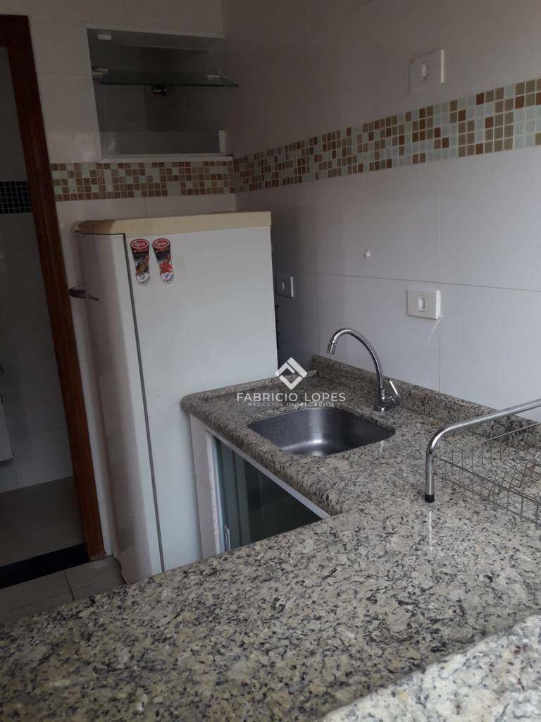 Casa à venda com 2 quartos, 103m² - Foto 20