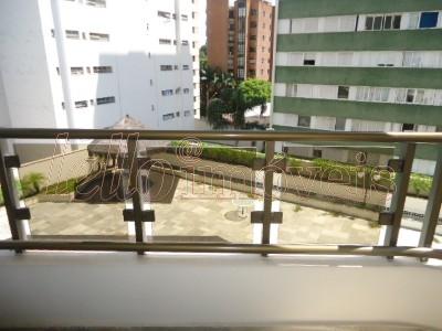 Apartamento para alugar com 4 quartos, 247m² - Foto 17