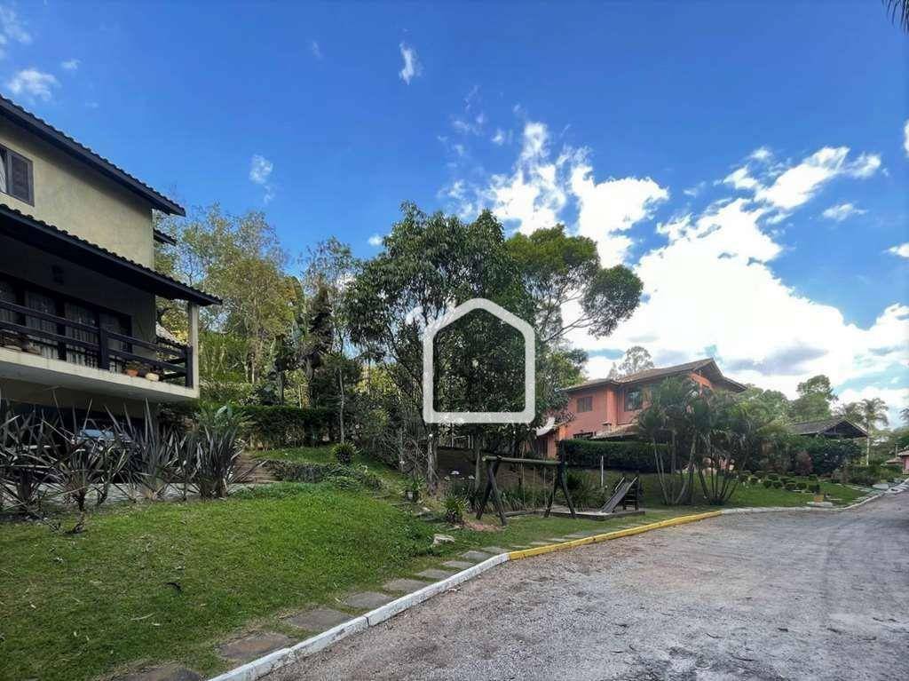 Casa de Condomínio à venda com 3 quartos, 225m² - Foto 65