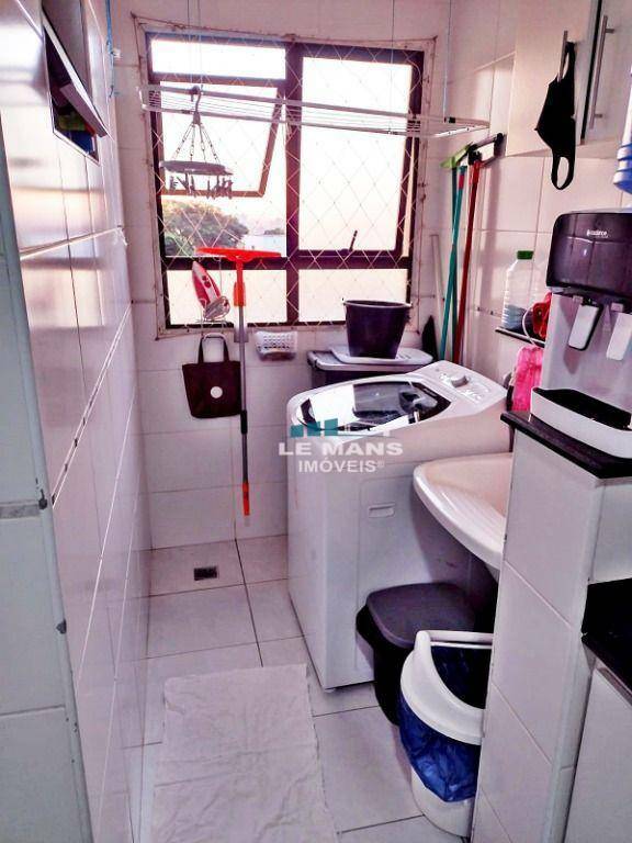 Apartamento à venda com 3 quartos, 73m² - Foto 13