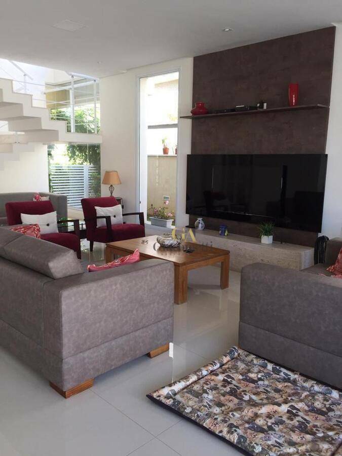 Casa de Condomínio à venda com 4 quartos, 407m² - Foto 2