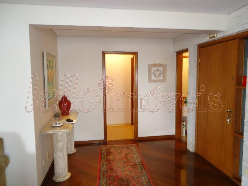 Apartamento à venda com 4 quartos, 238m² - Foto 9