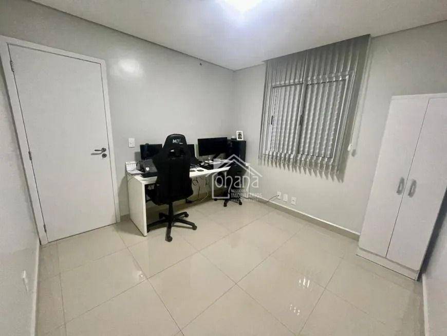 Apartamento à venda com 2 quartos, 74m² - Foto 8