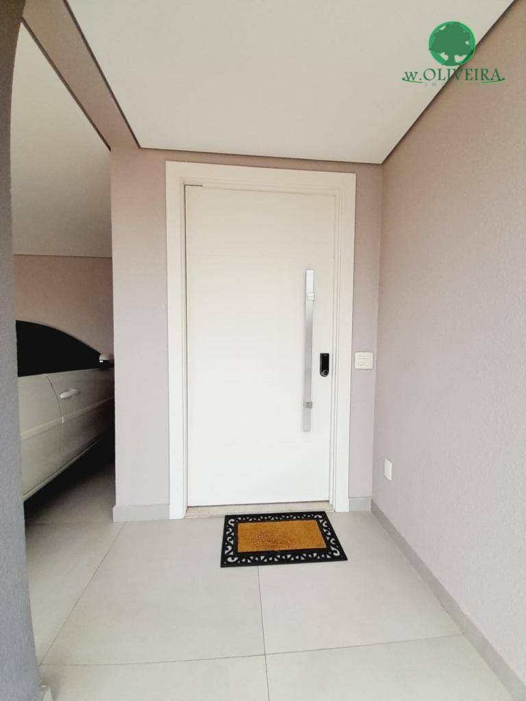 Casa de Condomínio à venda com 3 quartos, 190m² - Foto 2